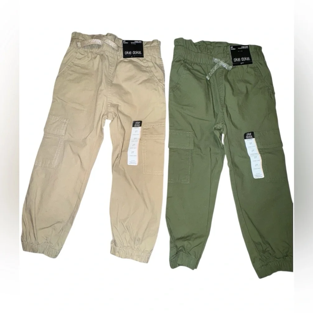 NWT Okie Dokie 2 pieces  Casual Joggers Green and Tan  Girl 2T